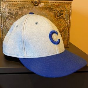New Era Chicago Cubs baby blue baseball hat 7.5